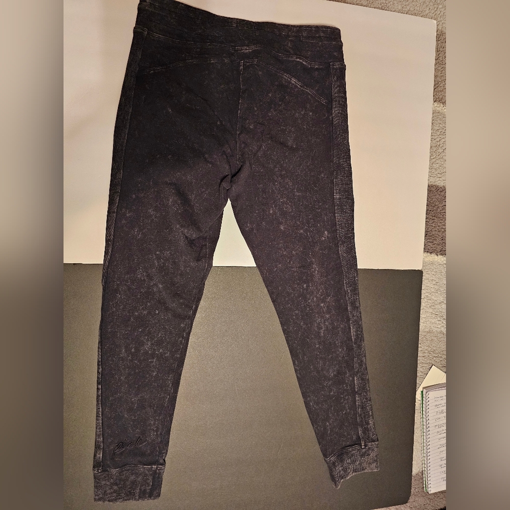 2pr PINK Victoria's Secret Women's Leggings - Gray/black - Picture 11 of 13